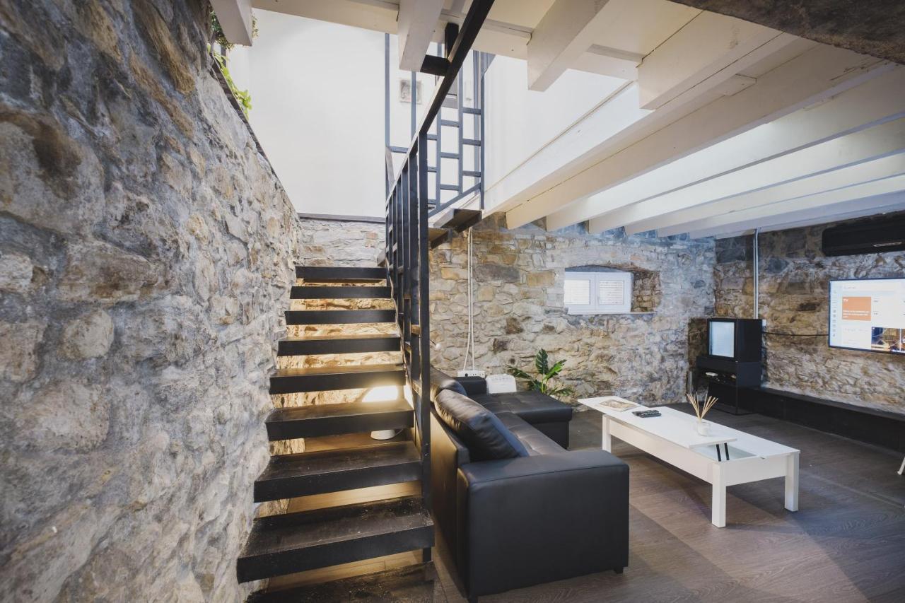 Duplex Con Diseno Perfecto Para Teletrabajar Y Cerca Del Metro 빌바오 외부 사진